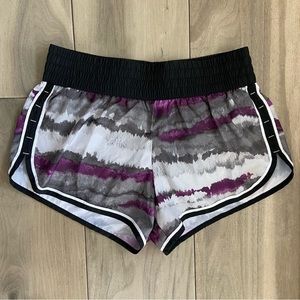 Xersion‎ semi-fitted running shorts purple/grey/black womens size small